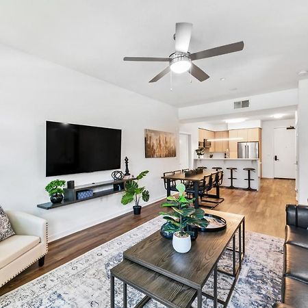 Beverly Grove Chic City Oasis 2 Bedroom Apt With Den 138 Los Angeles Kültér fotó
