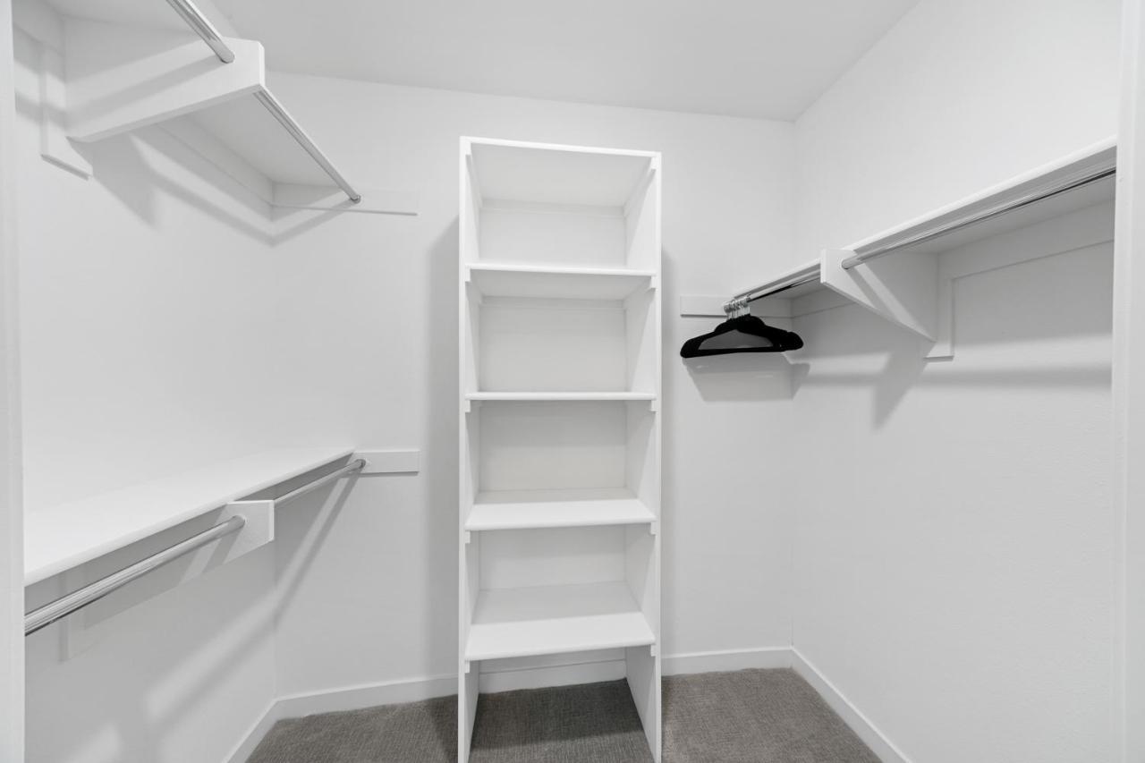 Beverly Grove Chic City Oasis 2 Bedroom Apt With Den 138 Los Angeles Kültér fotó
