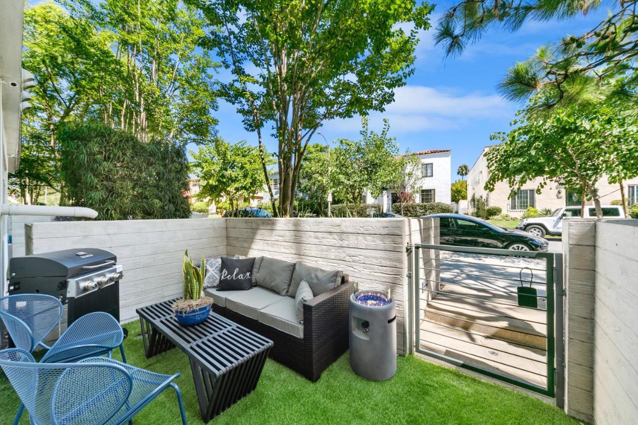 Beverly Grove Chic City Oasis 2 Bedroom Apt With Den 138 Los Angeles Kültér fotó